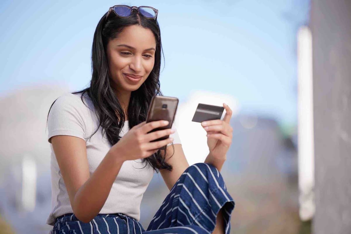 5 Reasons to Have A Credit Card | Upgrade