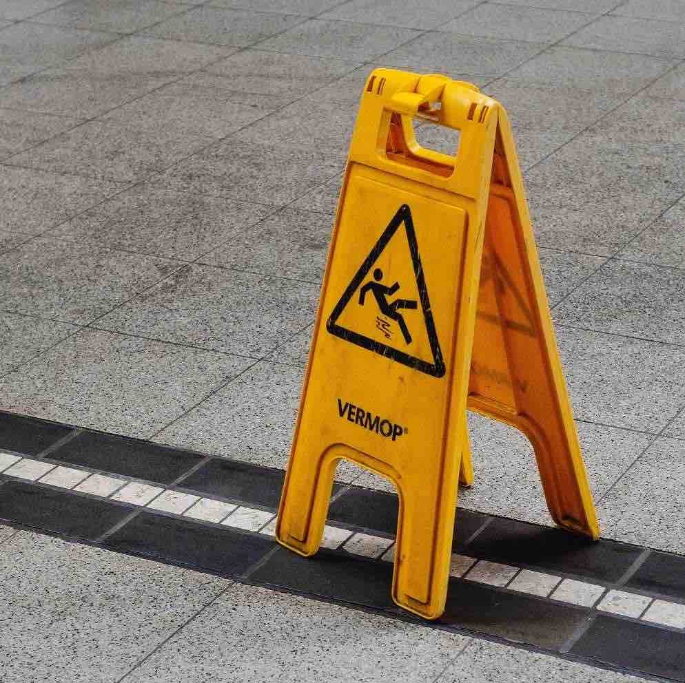 5 Pitfalls That Can Hurt Your Credit Score